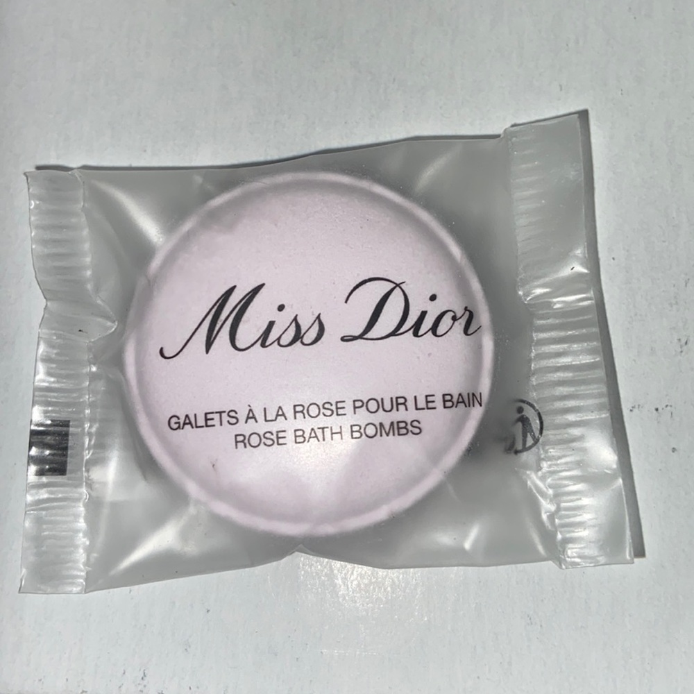 🌷3/$30 NIB Christian Dior Miss Dior rose bath bombs millefiori couture e…